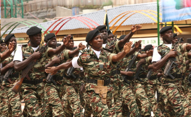Cameroun : de la fédération à l’État unitaire